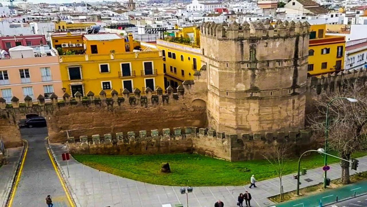 Macarena Muralla Encantada Apartment Севиля Екстериор снимка
